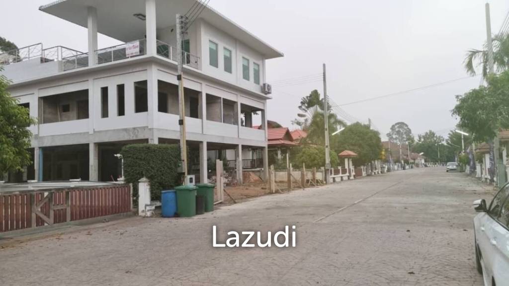 5 Bedrooms 9 Bathrooms 1,008 Sqm. Pool Villa Sattahip For Sale.