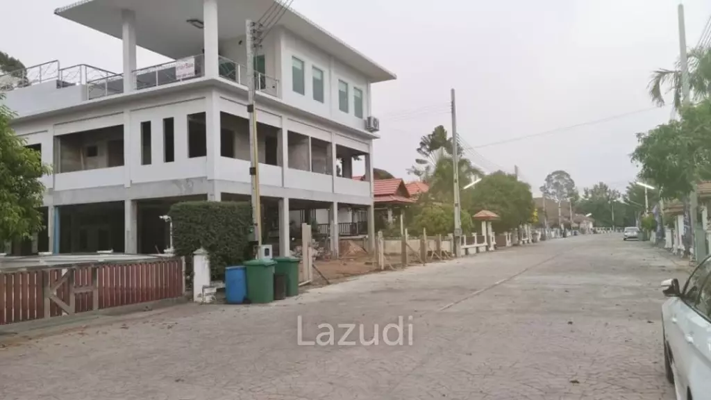 5 Bedrooms 9 Bathrooms 1,008 Sqm. Pool Villa Sattahip For Sale.