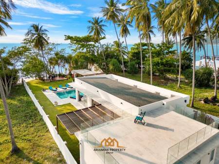 Sunset View Beachfront Villa in Lipa Noi