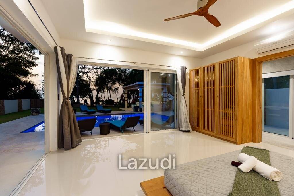 Sunset View Beachfront Villa in Lipa Noi