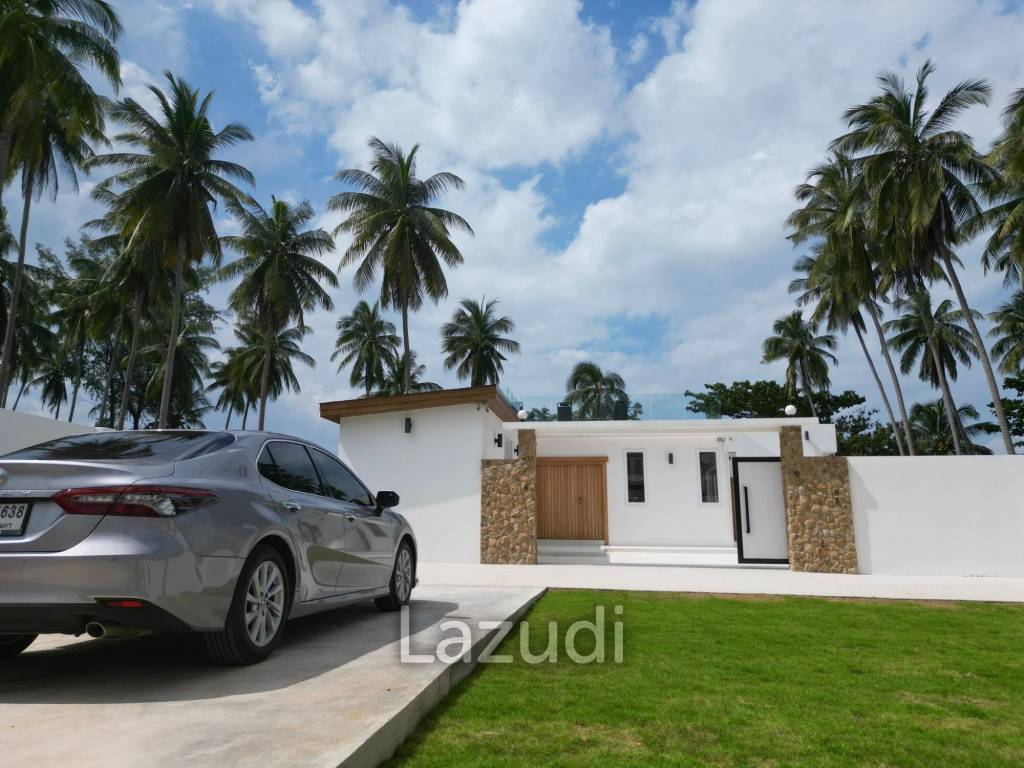 Sunset View Beachfront Villa in Lipa Noi