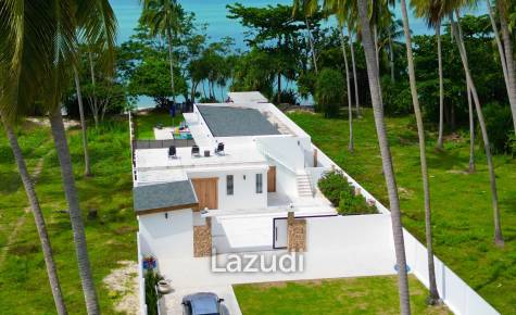 Sunset View Beachfront Villa in Lipa Noi