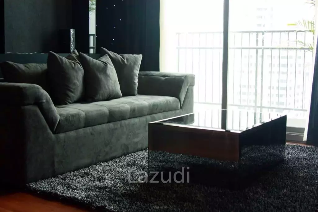 1 Bed 1 Bath 53 SQ.M Quattro By Sansiri