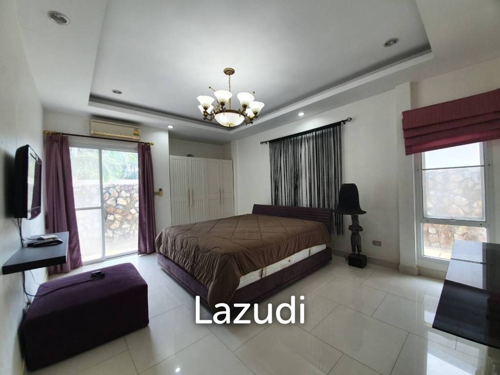 2 Bedrooms 2 Bathrooms 220 Sqm. Soi Siam Country.