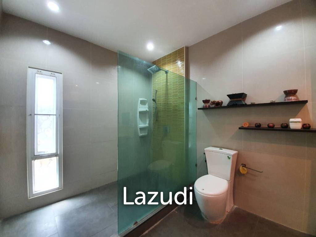 2 Bedrooms 2 Bathrooms 220 Sqm. Soi Siam Country.