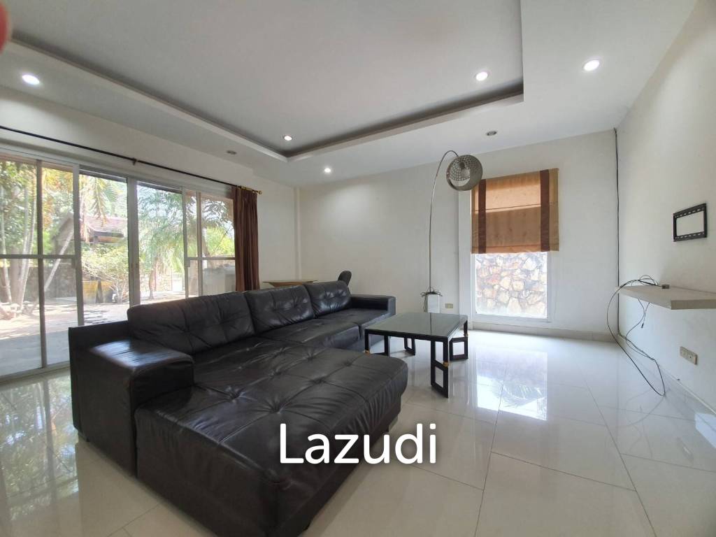 2 Bedrooms 2 Bathrooms 220 Sqm. Soi Siam Country.