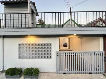 Townhouse For sale at Mabprasan Lake area