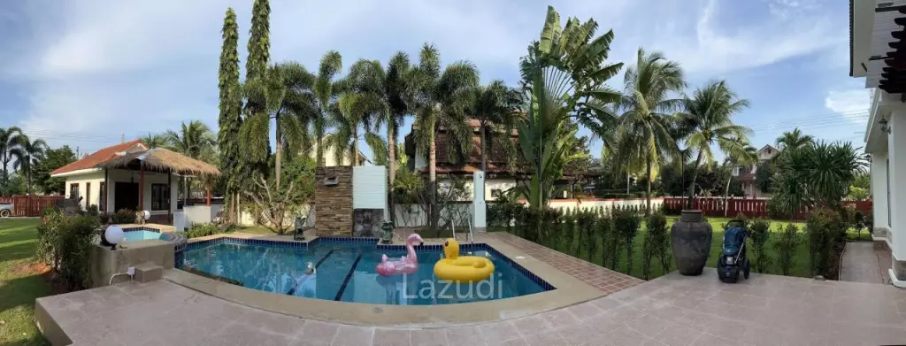 TROPICAL SEAVIEW PRANBURI  : 5 bed pool villa