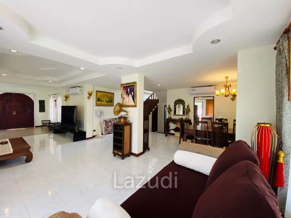 TROPICAL SEAVIEW PRANBURI  : 5 bed pool villa