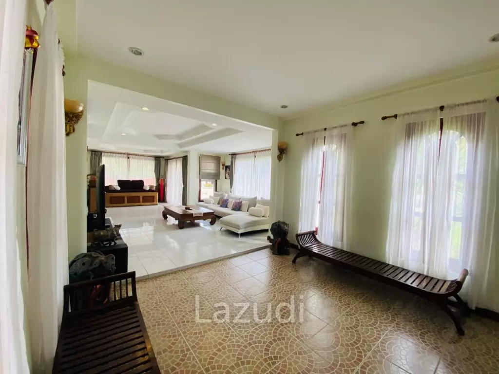 TROPICAL SEAVIEW PRANBURI  : 5 bed pool villa
