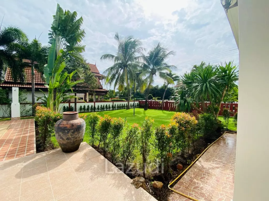 TROPICAL SEAVIEW PRANBURI  : 5 bed pool villa