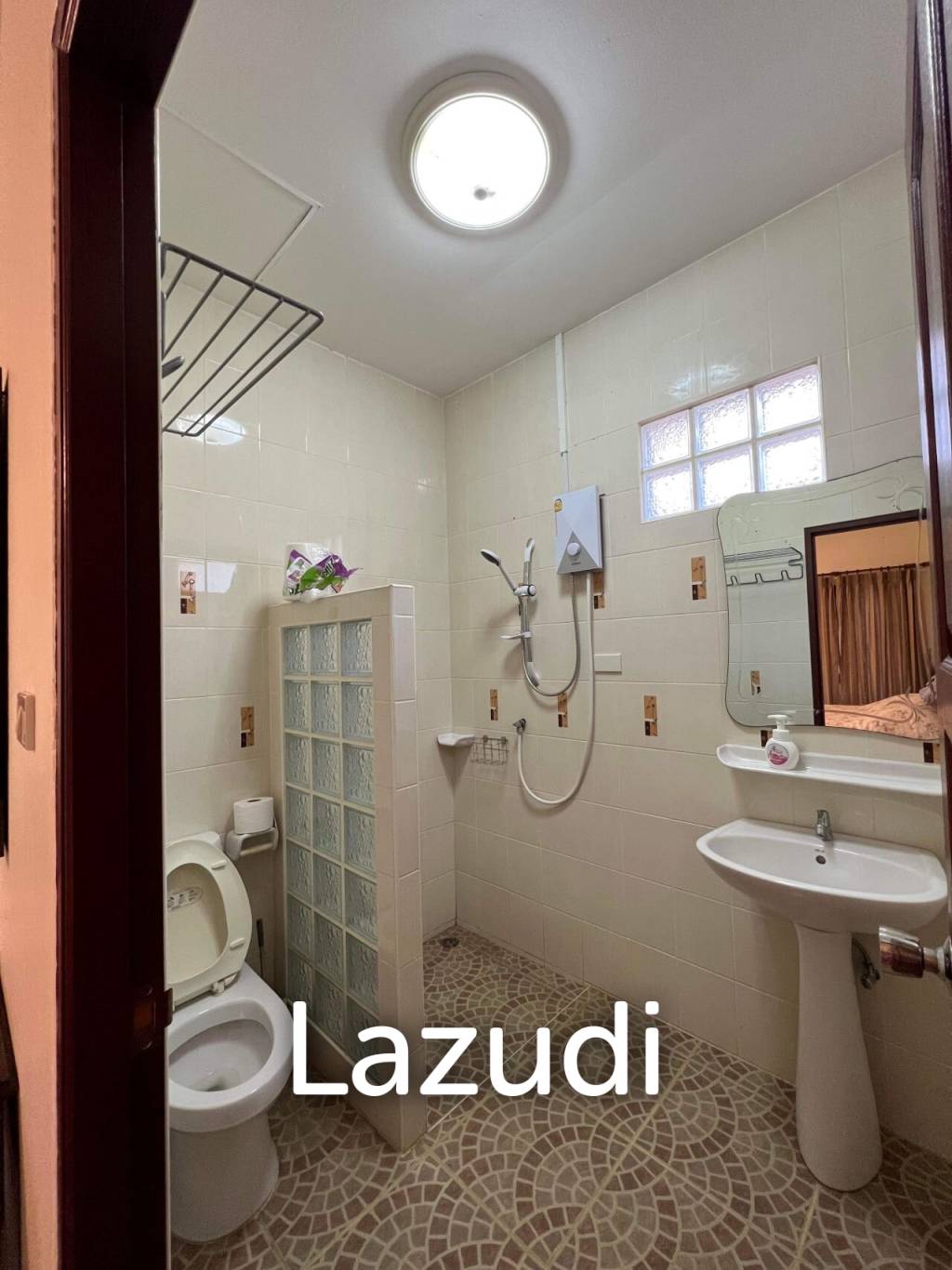 Вилла 1,200 кв.м. 5 Кровать 4 Ванна