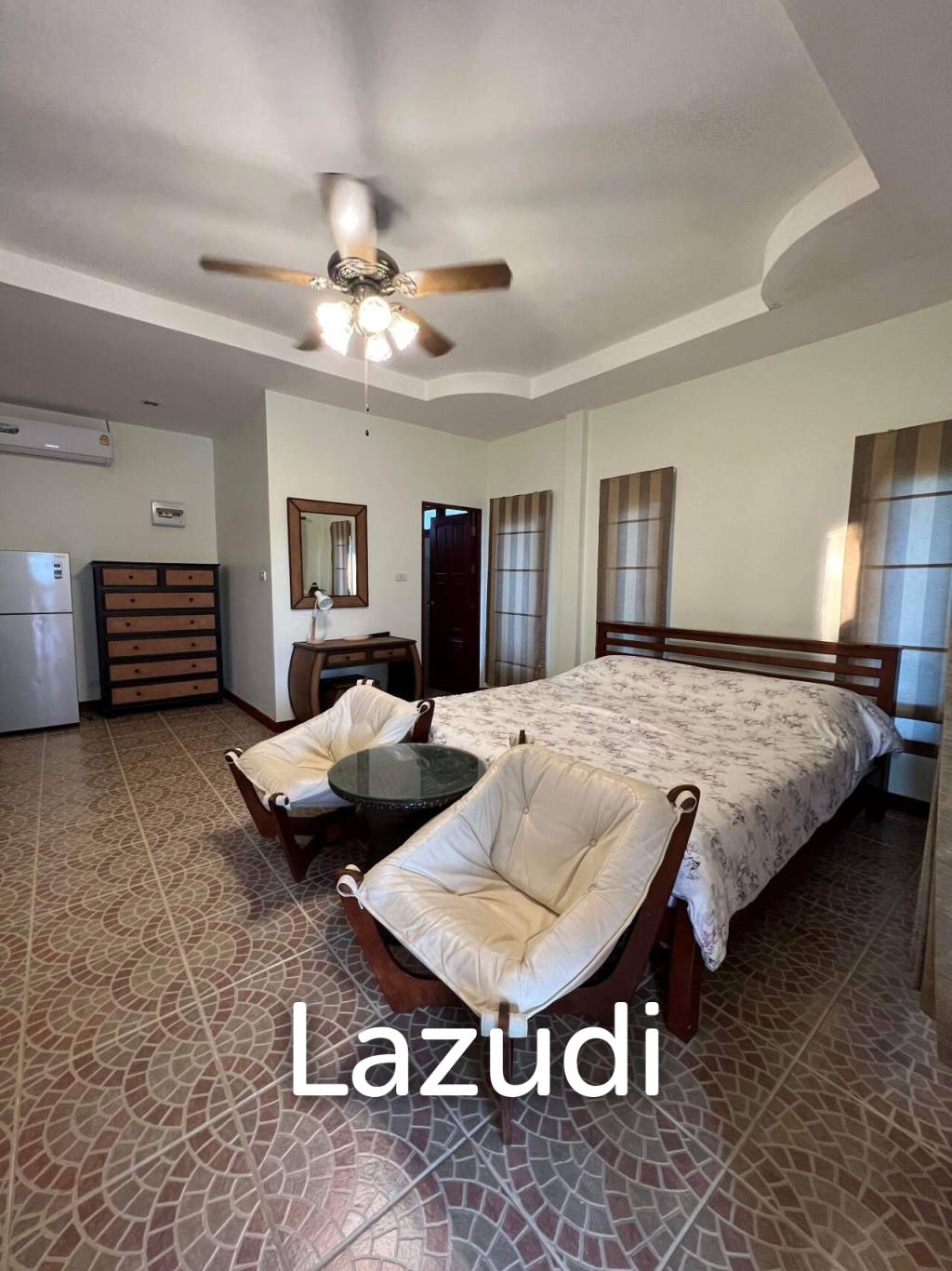 Вилла 1,200 кв.м. 5 Кровать 4 Ванна