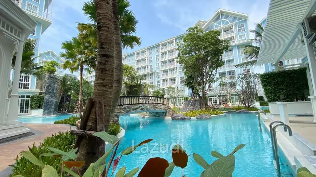 For Sale Grand Florida beach front condo