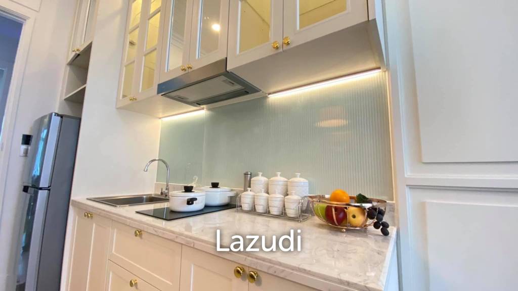 For Sale Grand Florida beach front condo