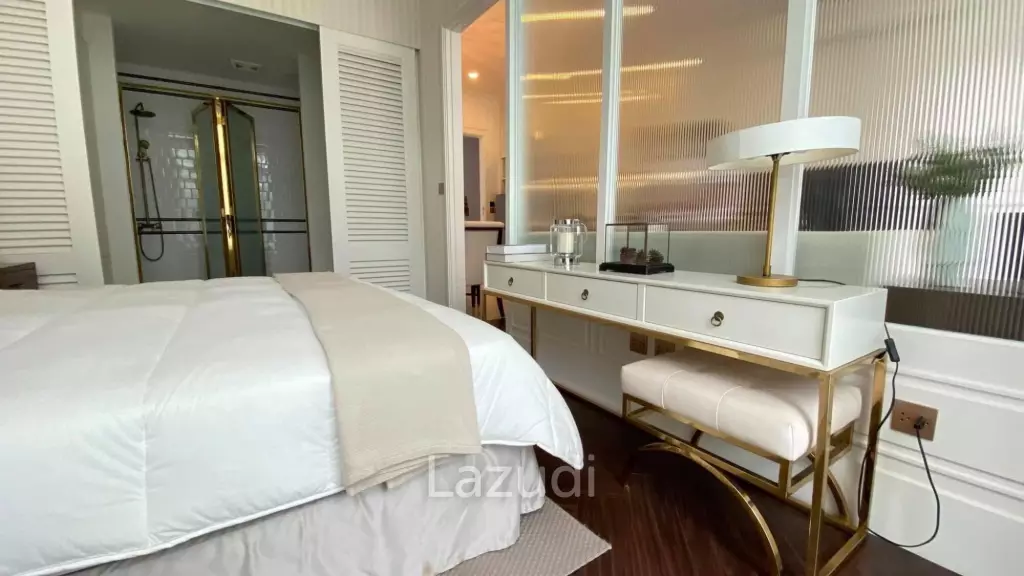 For Sale Grand Florida beach front condo