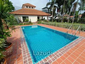 3 Bedrooms 3 Bathrooms 220 Sqm. Soi Siam Country Club.