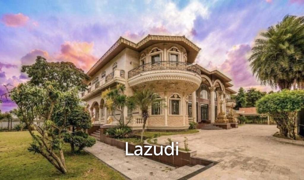 7 Bed 8 Bath 1,742 SQ.M House near Motor Way 7.
