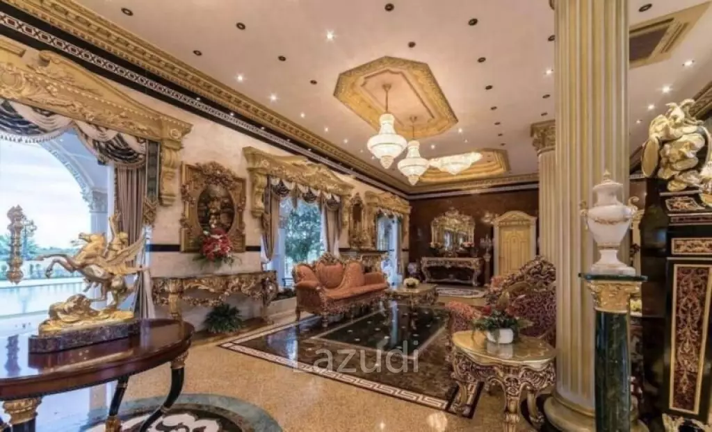 7 Bed 8 Bath 1,742 SQ.M House near Motor Way 7.