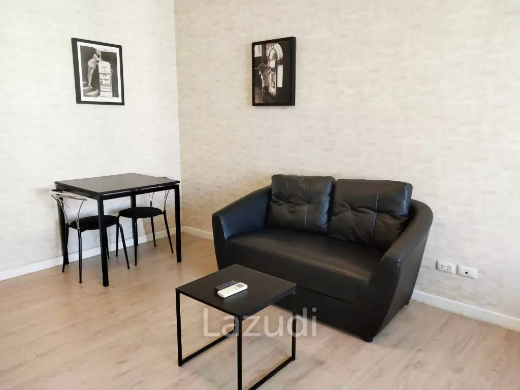 BAAN PEANG PLOEN : Studio room condo near the beach