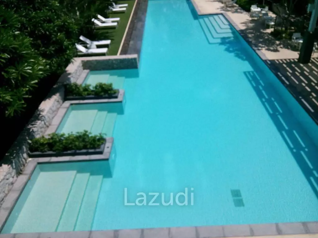 BAAN PEANG PLOEN : Studio room condo near the beach