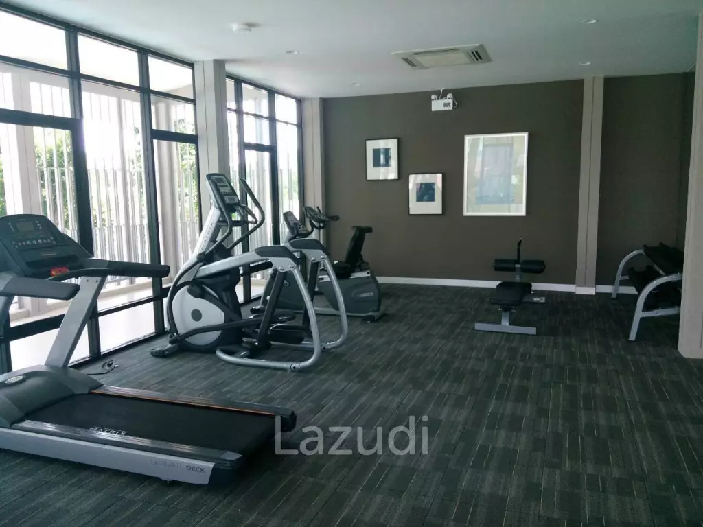 BAAN PEANG PLOEN : Studio room condo near the beach