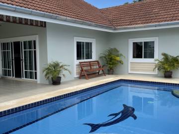 SMART HOUSE VILLAGE 2 : 3 bed on corner plot