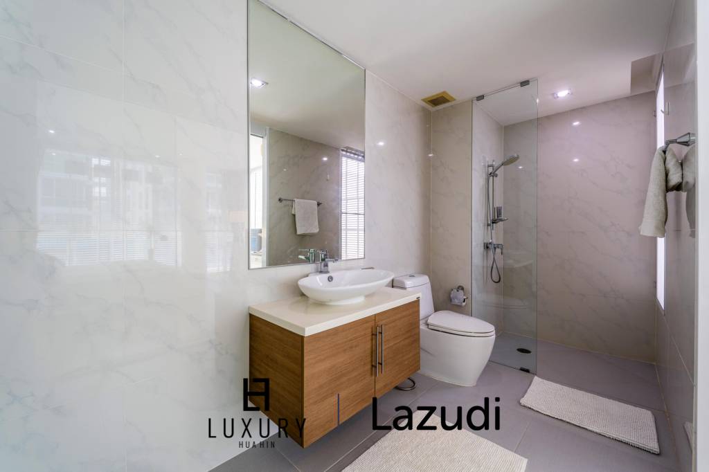 My Resort Condo : 2 Bedroom Pool View