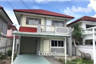 2 Bedrooms 3 Bathroom 180 Sqm. Noenplubwan.