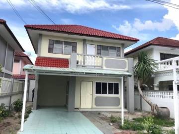 2 Bedrooms 3 Bathroom 180 Sqm. Noenplubwan.