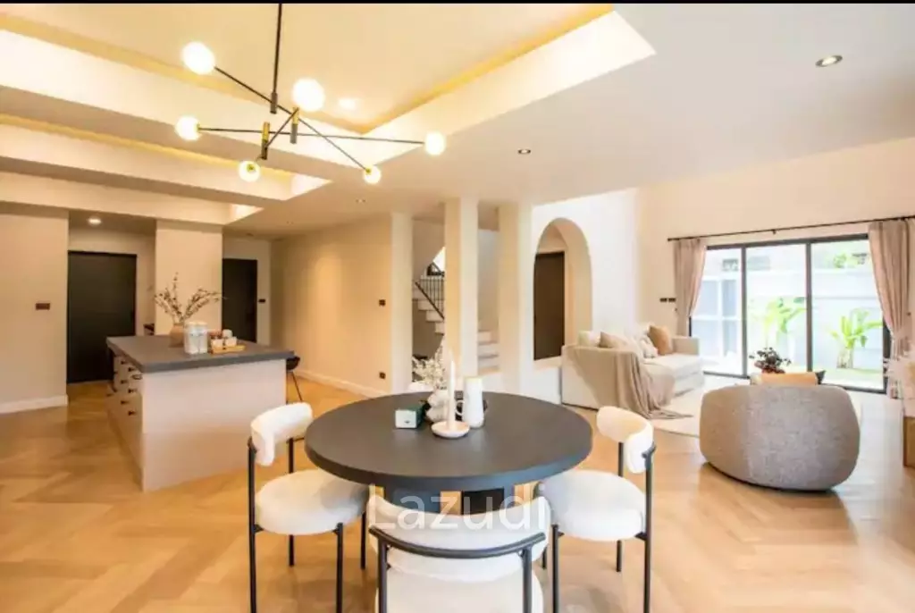 3 Bed 350 SQ.M House In Soi Pridi Banomyong 14