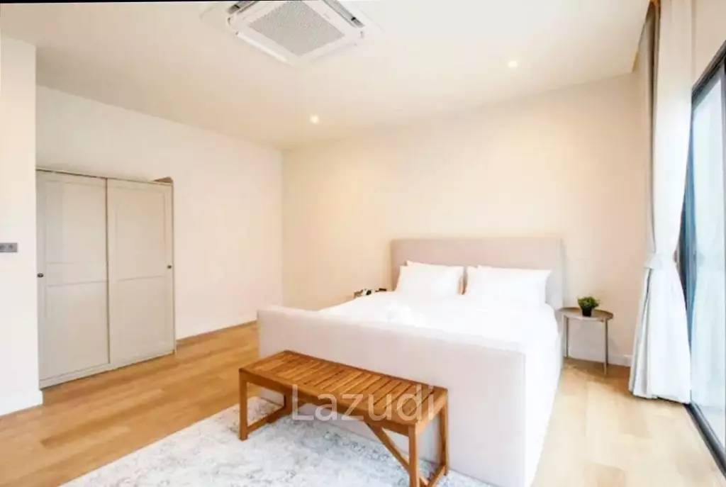 3 Bed 350 SQ.M House In Soi Pridi Banomyong 14