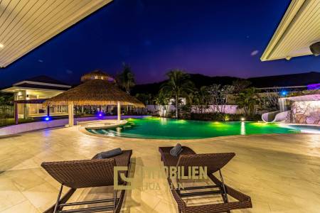 Woodlands: Luxury 7 Bedroom Pool Villa for Sale