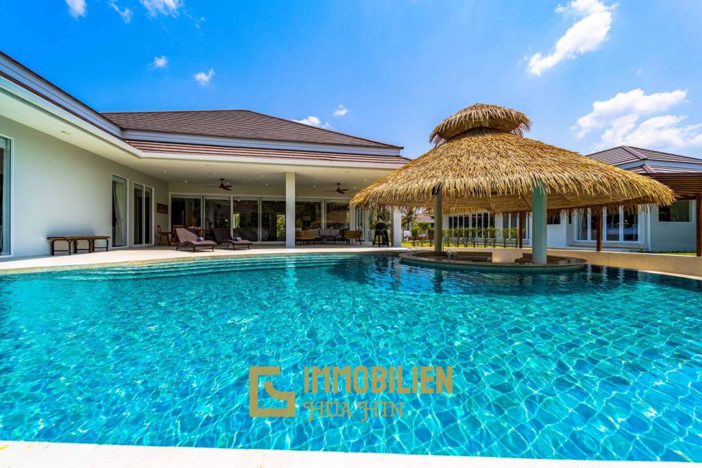 Woodlands: Luxury 7 Bedroom Pool Villa for Sale