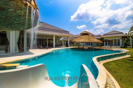 Woodlands: Luxury 7 Bedroom Pool Villa for Sale