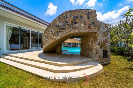 Woodlands: Luxury 7 Bedroom Pool Villa for Sale