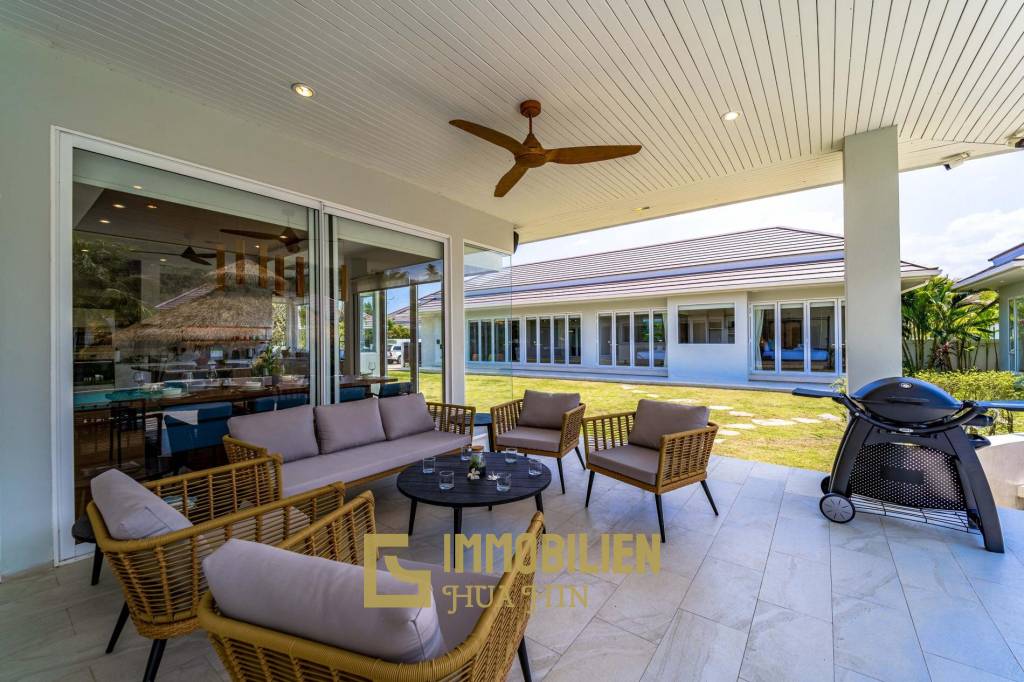 Woodlands: Luxury 7 Bedroom Pool Villa for Sale