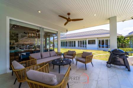 Woodlands: Luxury 7 Bedroom Pool Villa for Sale