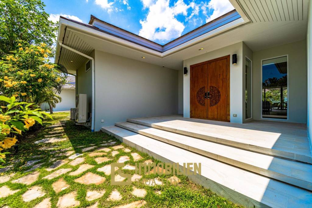 Woodlands: Luxury 7 Bedroom Pool Villa for Sale