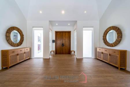 Woodlands: Luxury 7 Bedroom Pool Villa for Sale