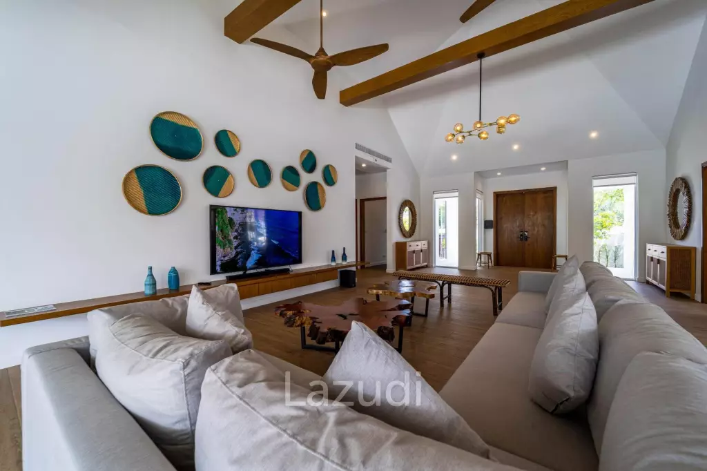 Woodlands: Luxury 7 Bedroom Pool Villa for Sale