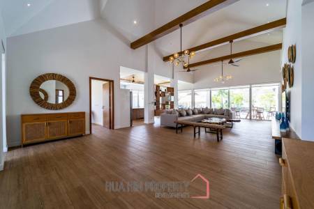 Woodlands: Luxury 7 Bedroom Pool Villa for Sale
