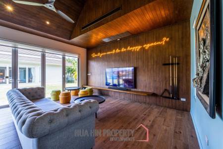 Woodlands: Luxury 7 Bedroom Pool Villa for Sale