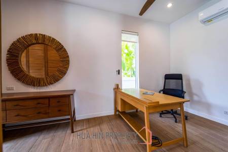 Woodlands: Luxury 7 Bedroom Pool Villa for Sale