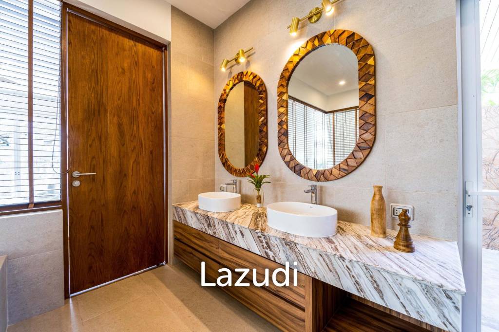 Woodlands: Luxury 7 Bedroom Pool Villa for Sale