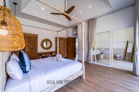 Woodlands: Luxury 7 Bedroom Pool Villa for Sale