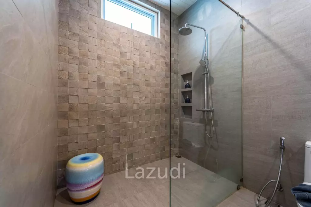 Woodlands: Luxury 7 Bedroom Pool Villa for Sale