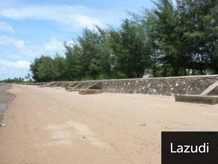 8 Rai of amazing Beachfront Land in Prachuap Khiri Khan (FINANCING POSSIBLE)