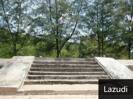 8 Rai of amazing Beachfront Land in Prachuap Khiri Khan (FINANCING POSSIBLE)