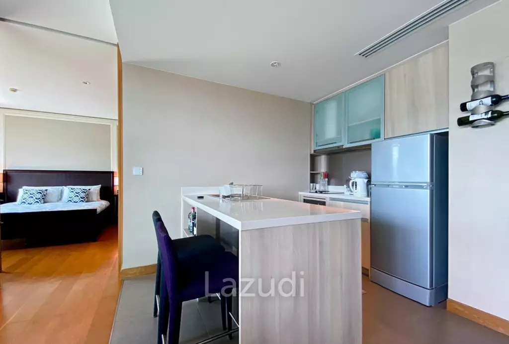 With Pool and Sea Views / 24 Hours Security / Fitness Room